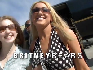Britney Rears 2 : I Wanna Win Laid Trailer